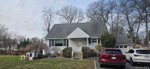 55 Sherwood Drive Nanuet NY 10954