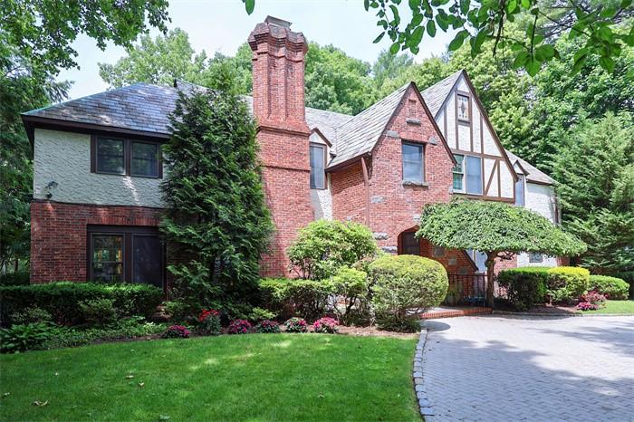 1A Chestnut Drive