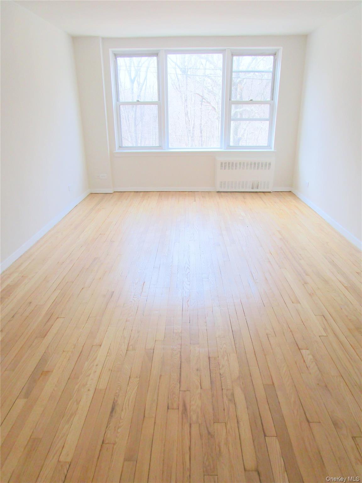 4320 Van Cortlandt Park E 3F