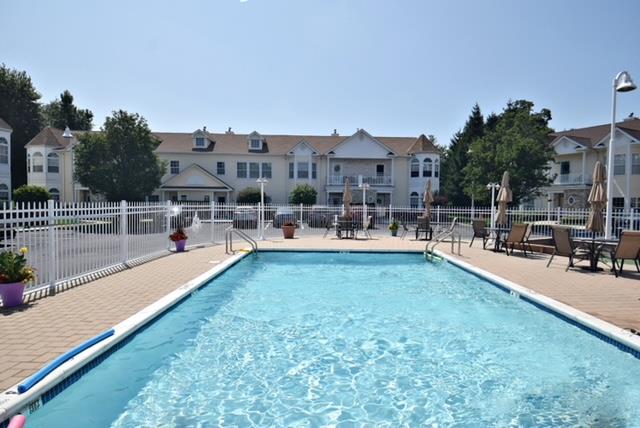 603 Narragansett Villas Dr Dr, Lindenhurst, New York image 24