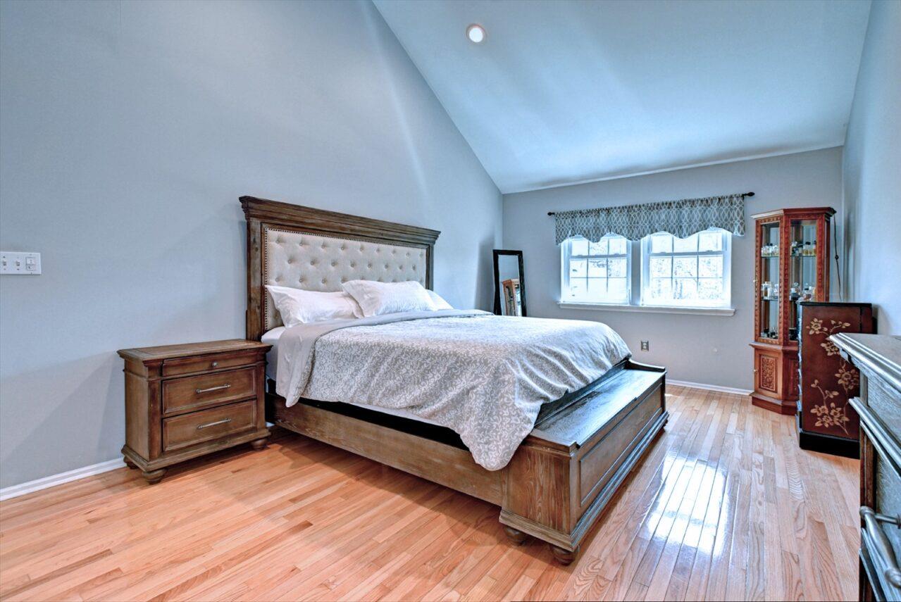 50 Ridgefield Drive, Shoreham, New York image 18