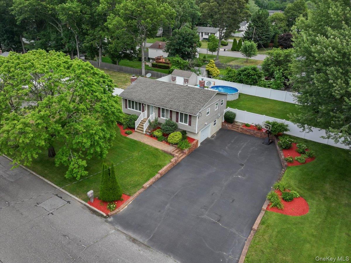 105 Greenhaven Drive - Photo 3
