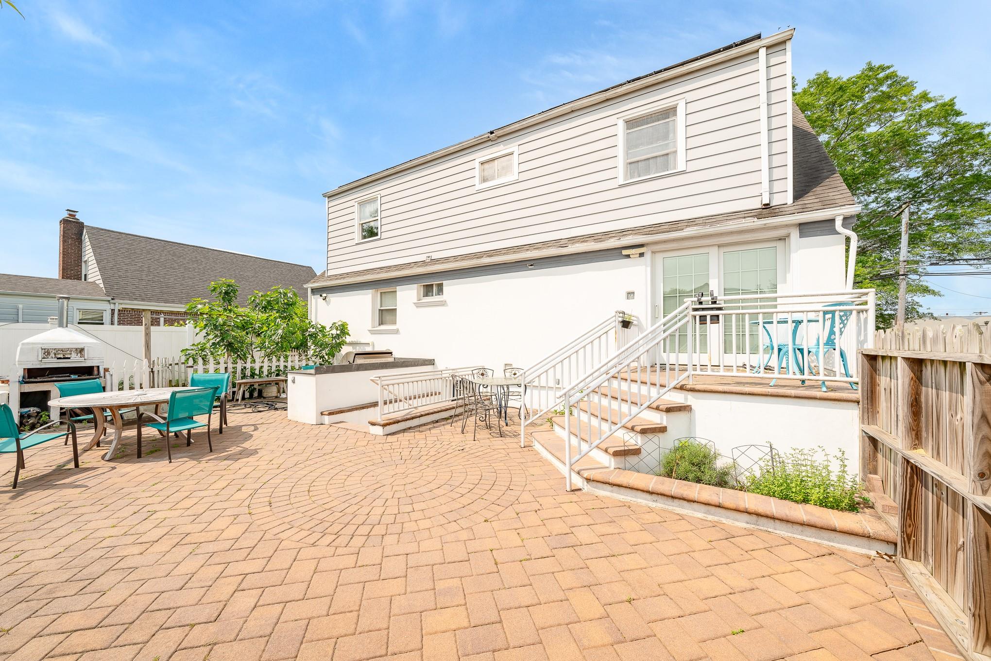 136 Wardwell Road