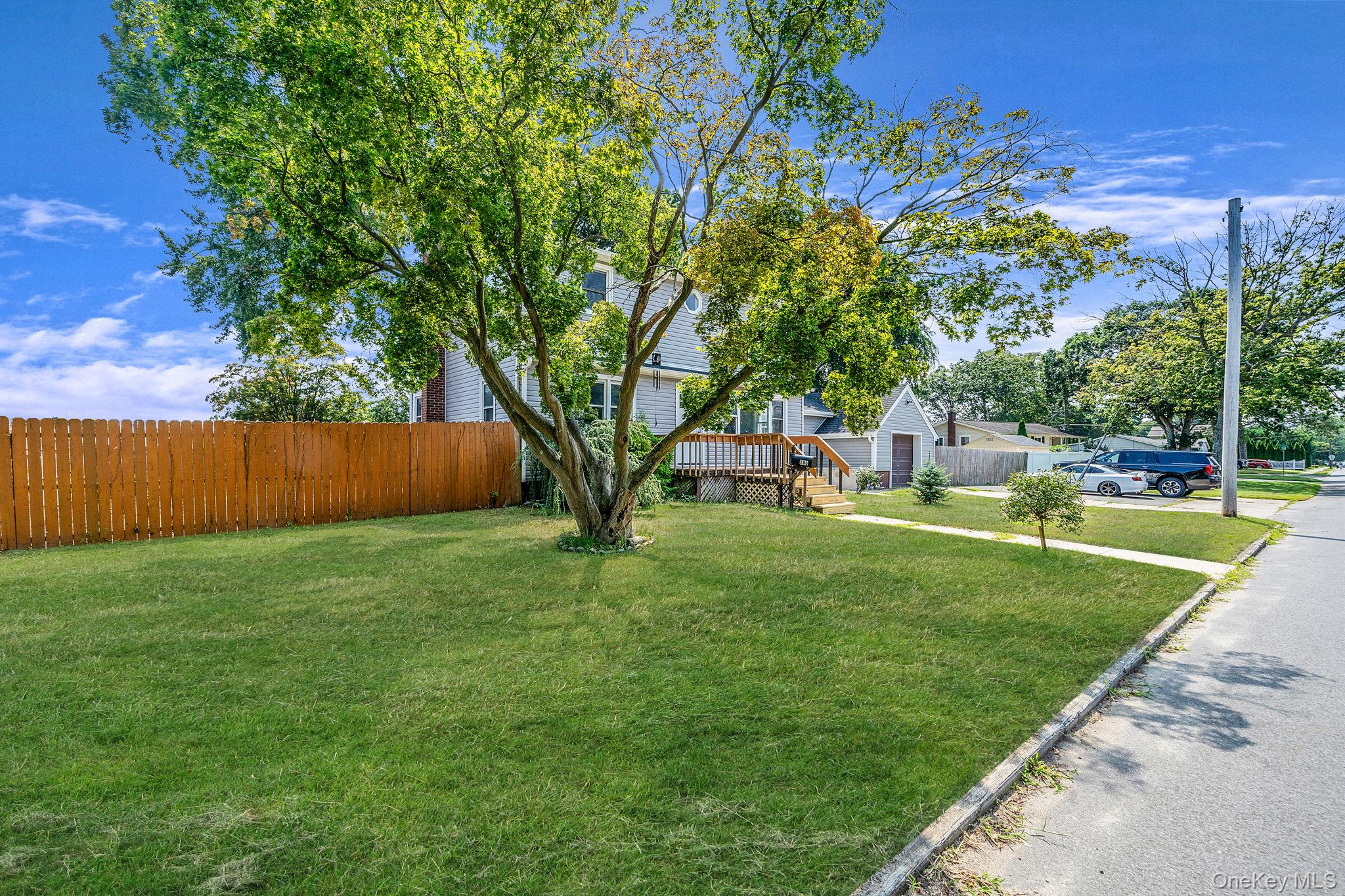 286 Old Country Road