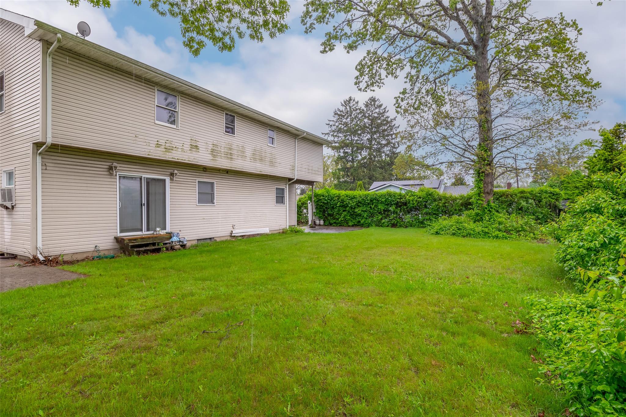 484 N Fulton Avenue, Lindenhurst, New York image 20