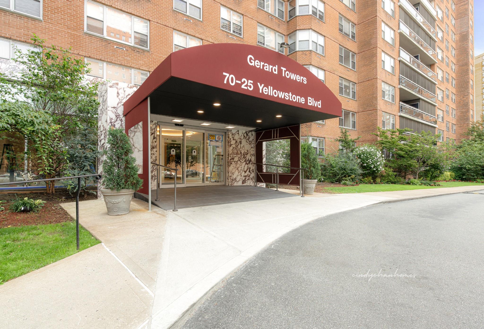 70-25 Yellowstone Boulevard #6O, Forest Hills, New York image 1