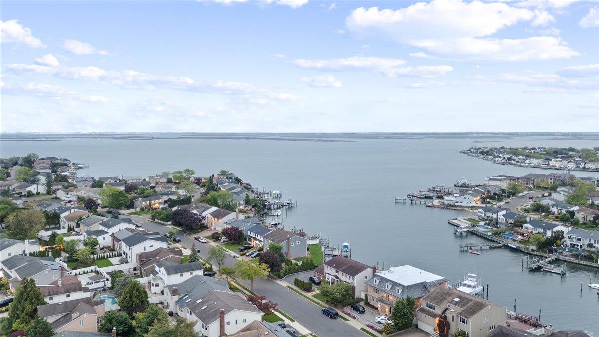 2630 Ricky Street, Bellmore, New York image 39