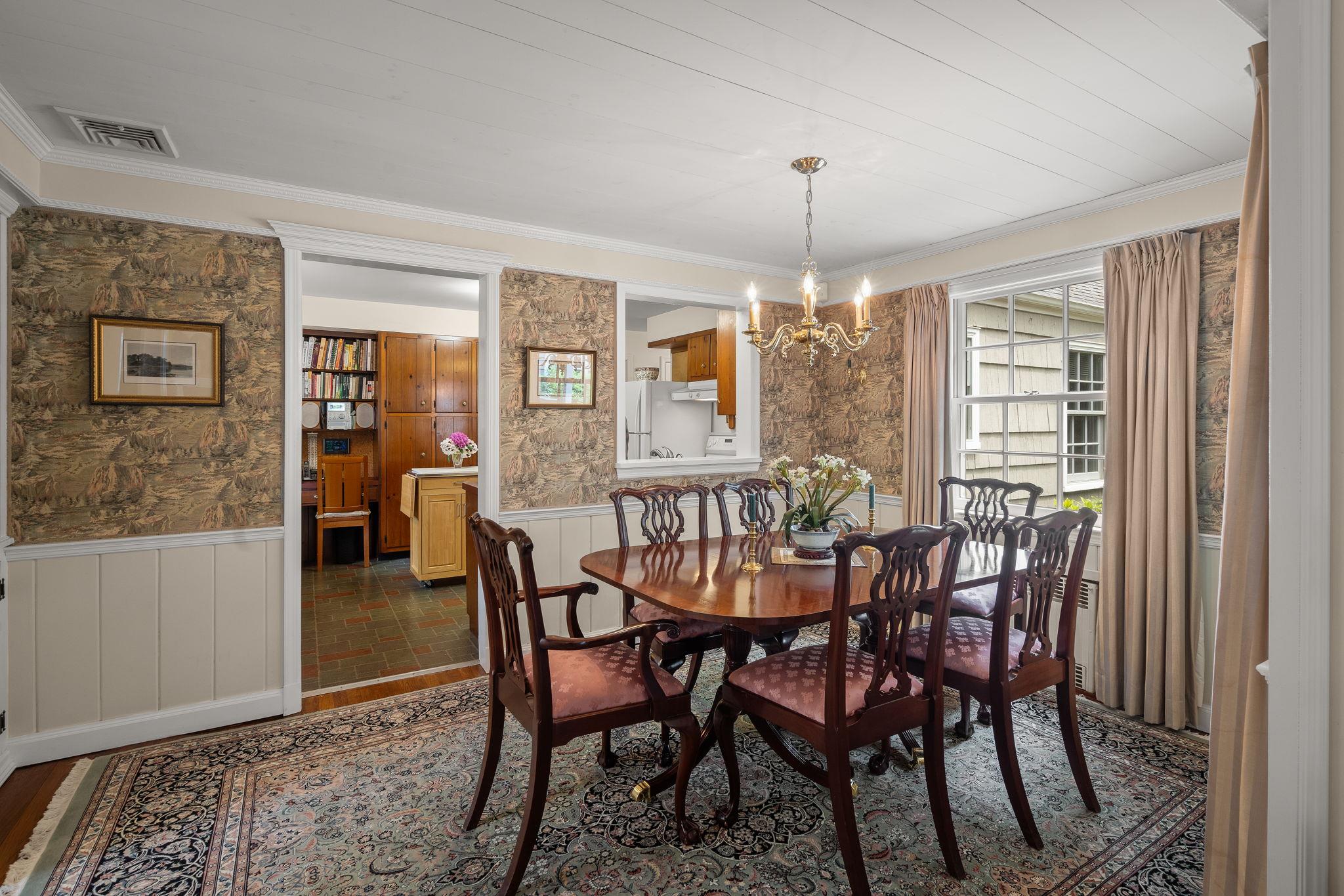 23 Severin Place, Huntington, New York image 6
