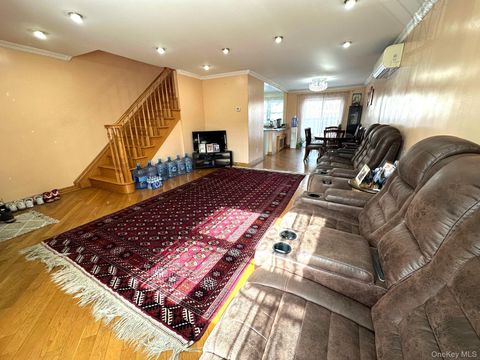 150-43 77th Road, Kew Garden Hills, NY 11367 - MLS#: 960713