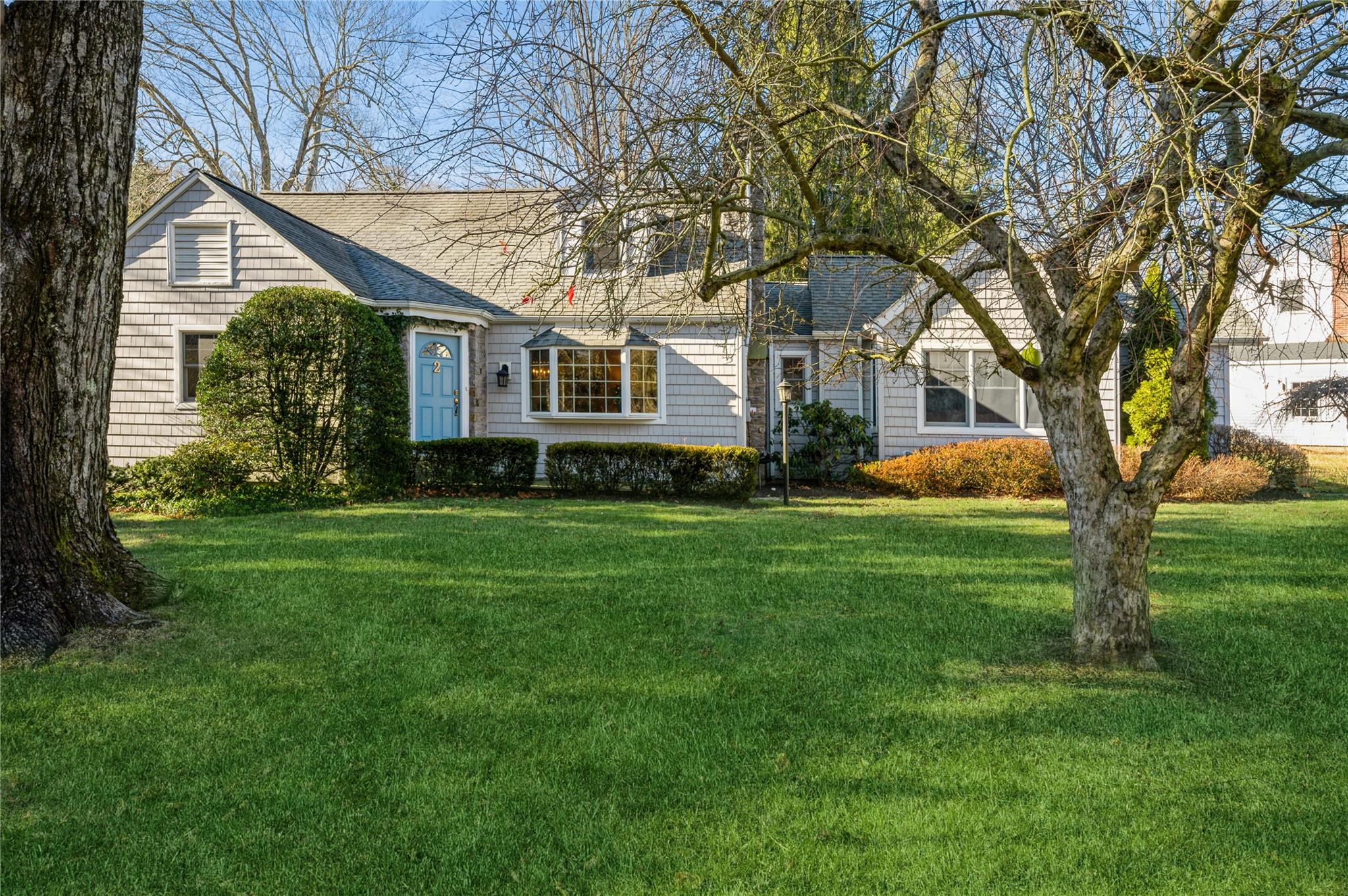 Brook Lane, Chappaqua, New York - 3 Bedrooms  
2 Bathrooms - 