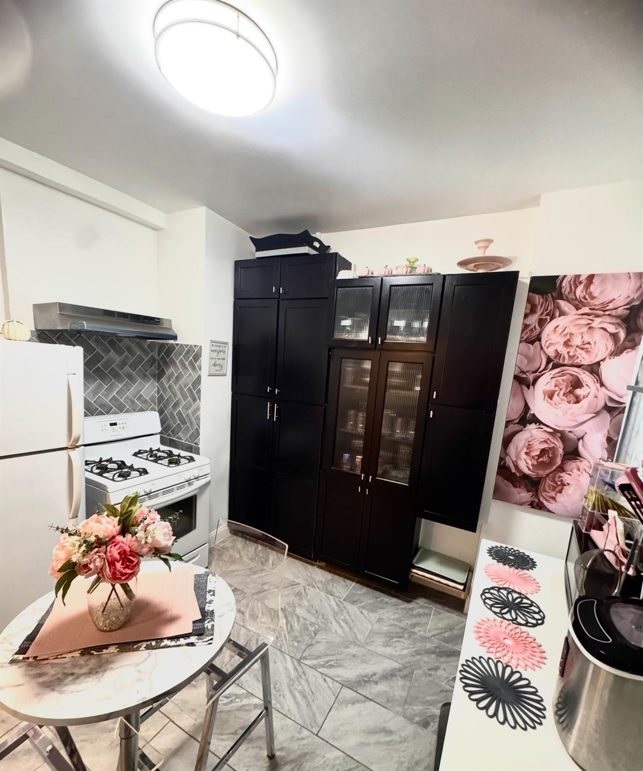 1100 Grand Concourse #1A, Bronx, New York image 5