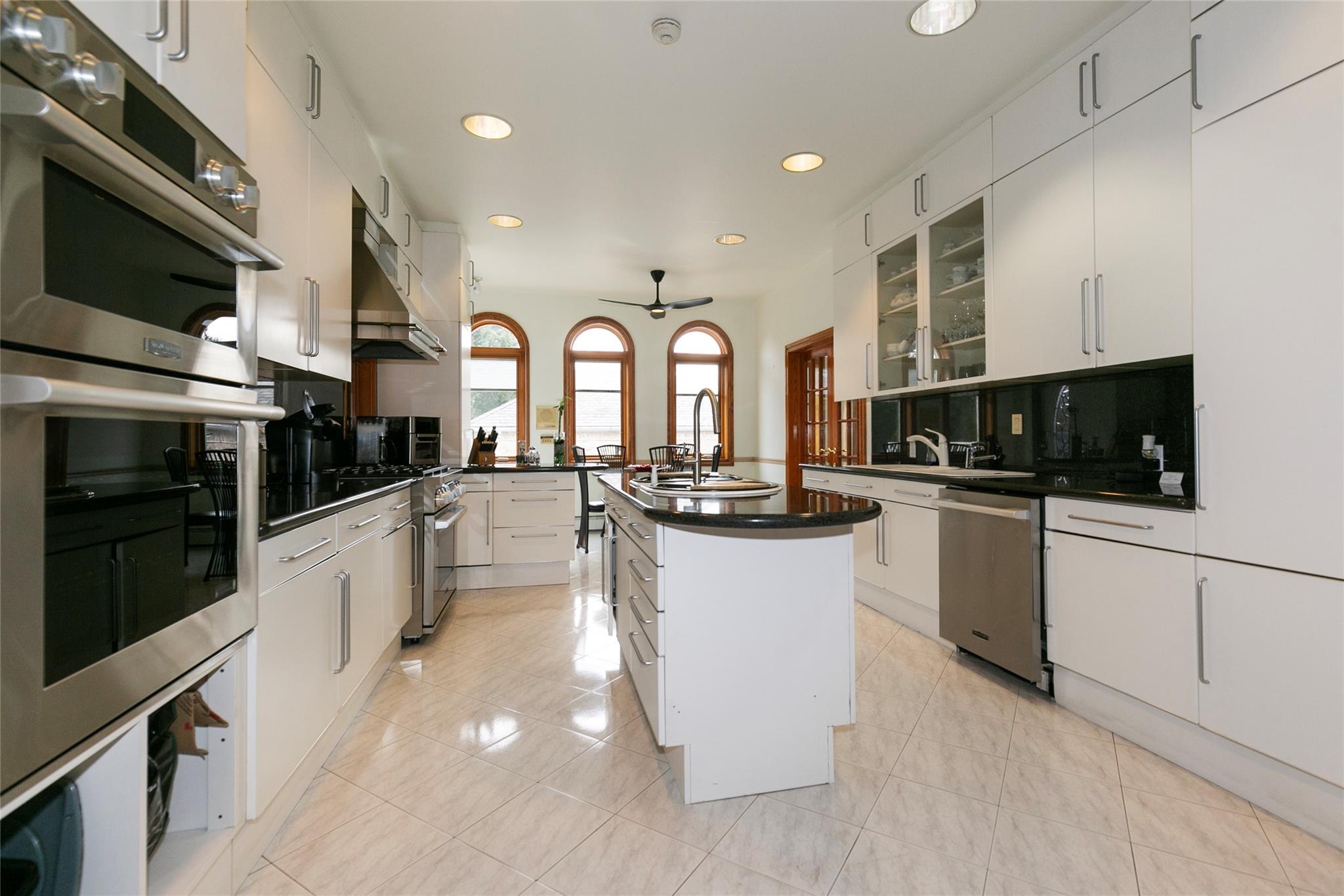6 Summit Place, Malba, New York image 18