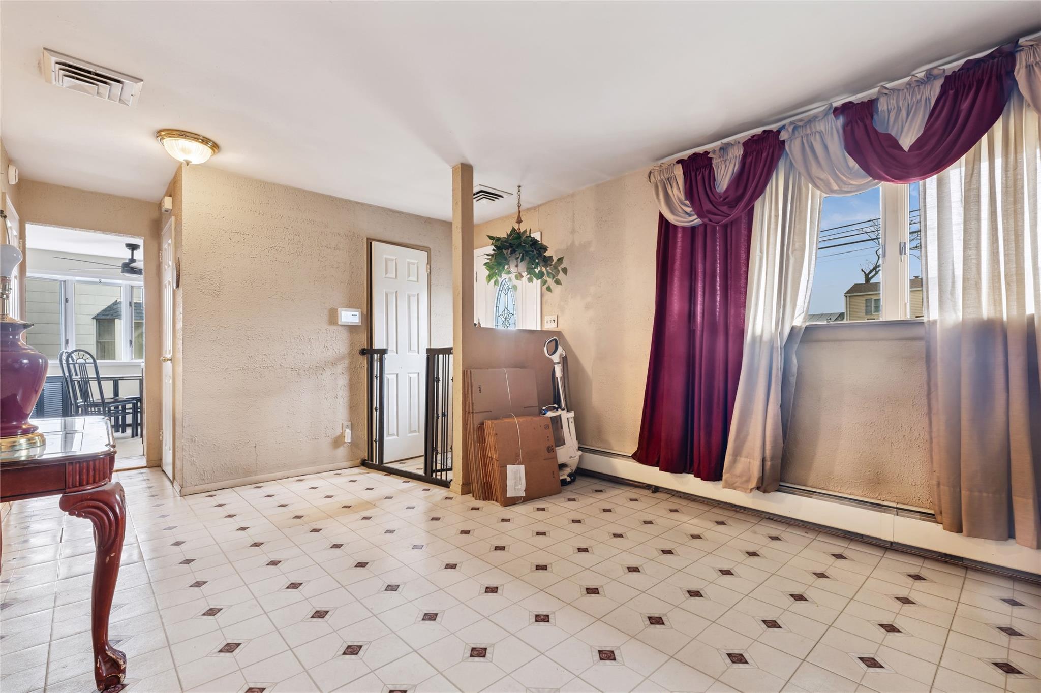 300 W 21st Street, Deer Park, New York image 8