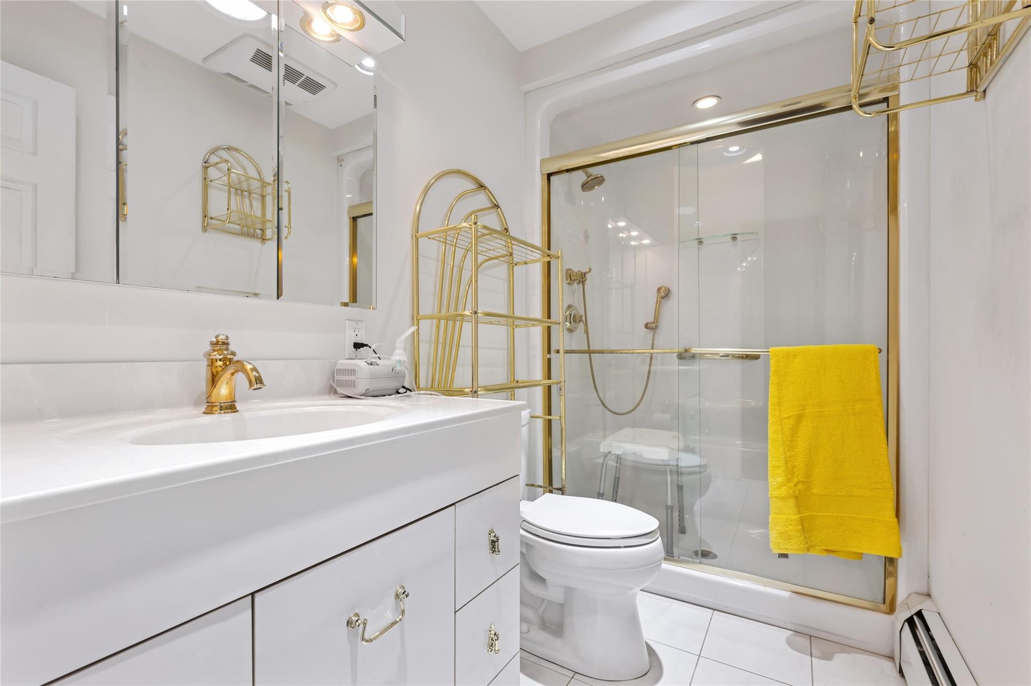 300 W 21st Street, Deer Park, New York image 14