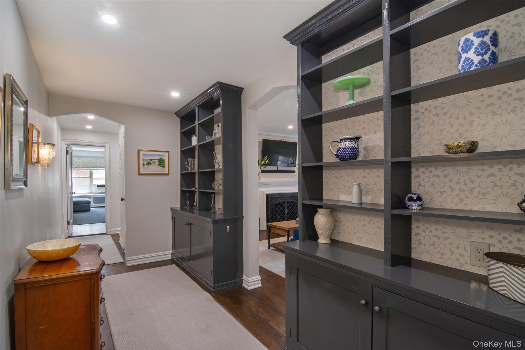 250 Bronxville Road 3I