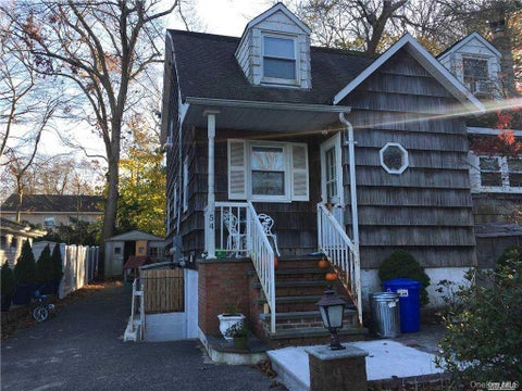 Apartment For Rent - 54 Dorchester Street #2<br/> Huntington Station, NY 11746