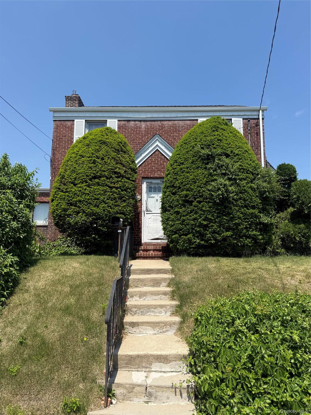 Photo of 201 15 26 Avenue, Bayside, NY 11360 (MLS # 1001903)