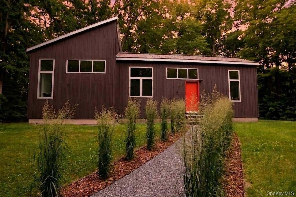 Photo of 30 Old East Road, Wallkill, NY 12589 (MLS # 1040895)
