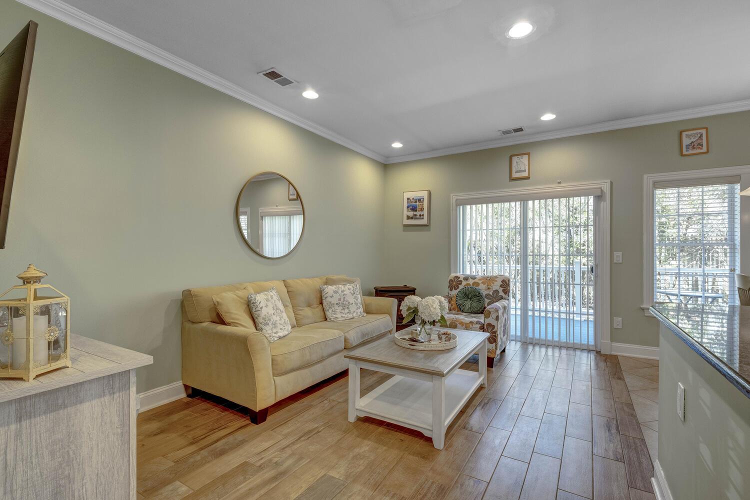 102 Emily Drive, Patchogue, New York image 6