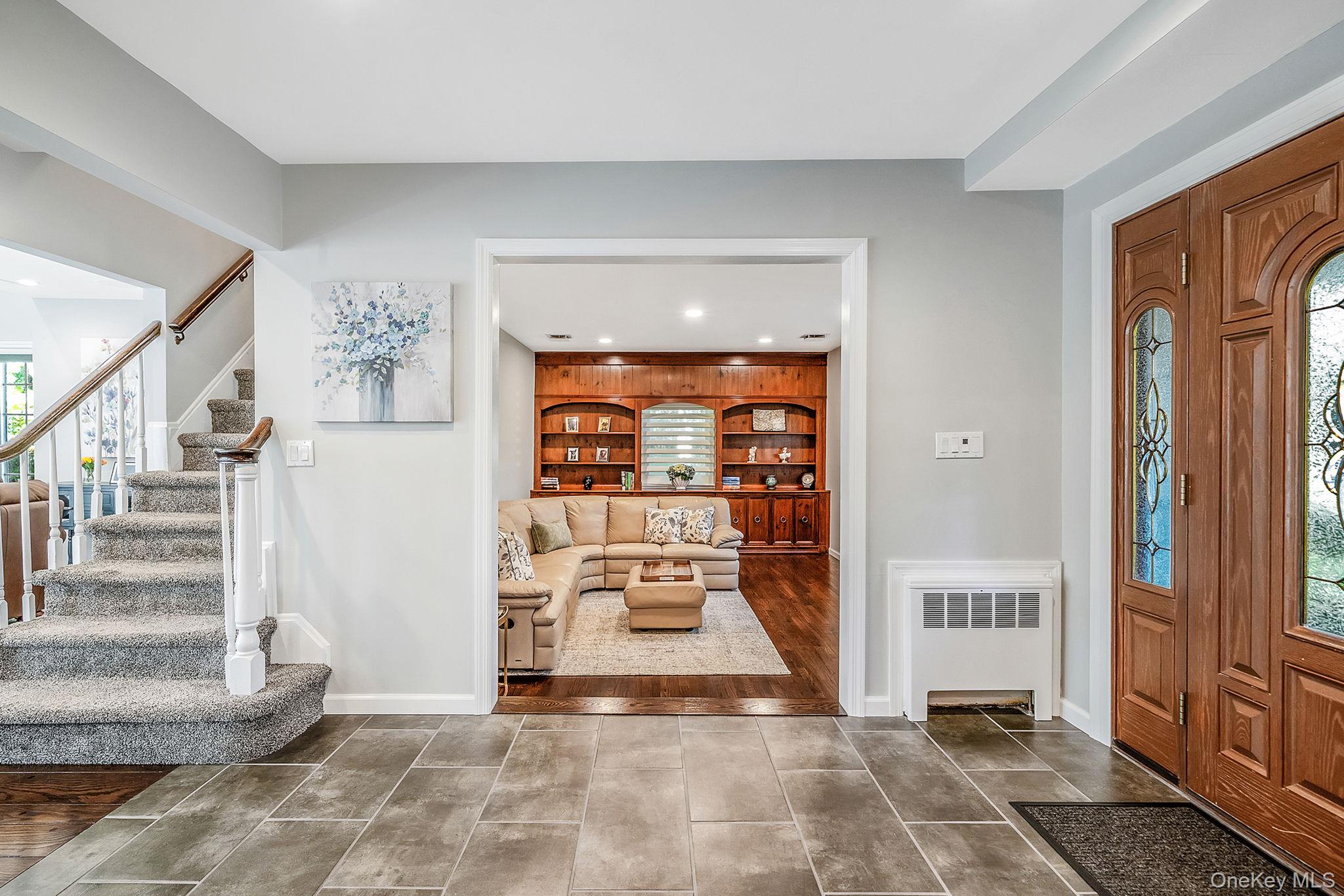 6 Buckingham Drive