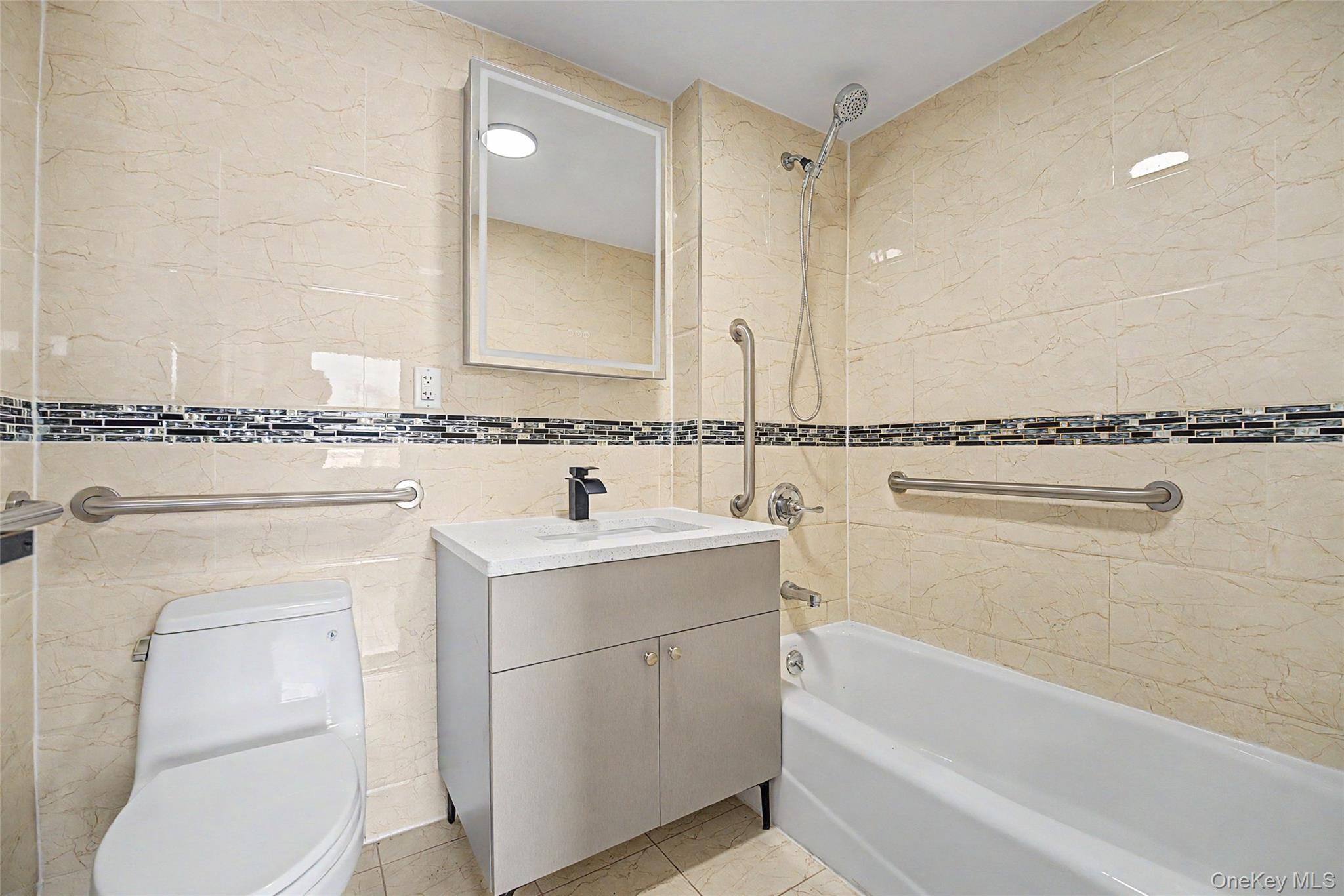 13621 Latimer Place 3E