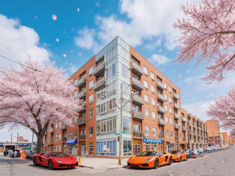 Condo For Sale - 13621 Latimer Place #3E<br/> Flushing, NY 11354