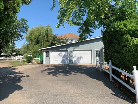 102-27 163 Howard Beach NY 11414