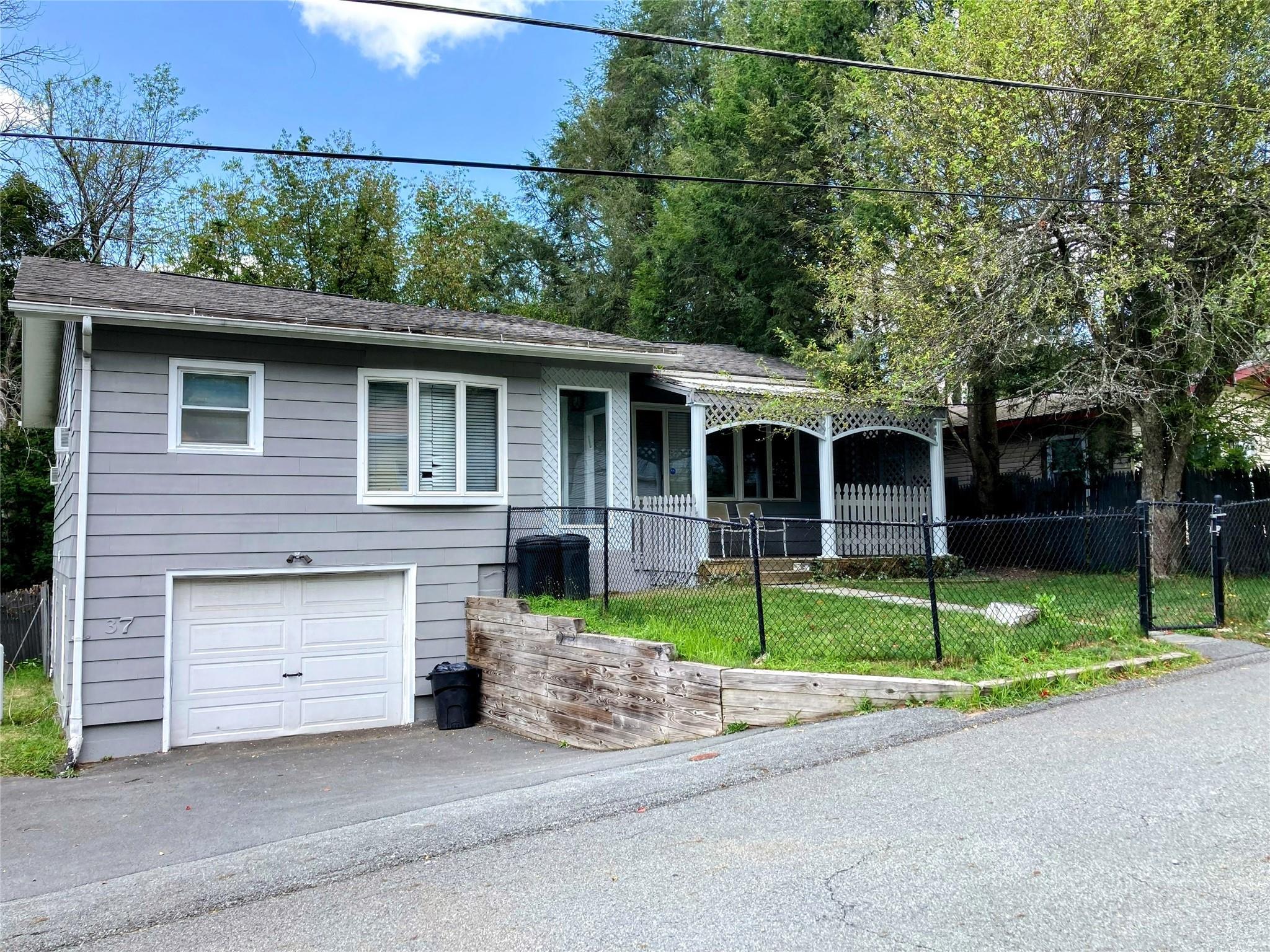 37 Nelshore Drive, Monticello, New York image 1
