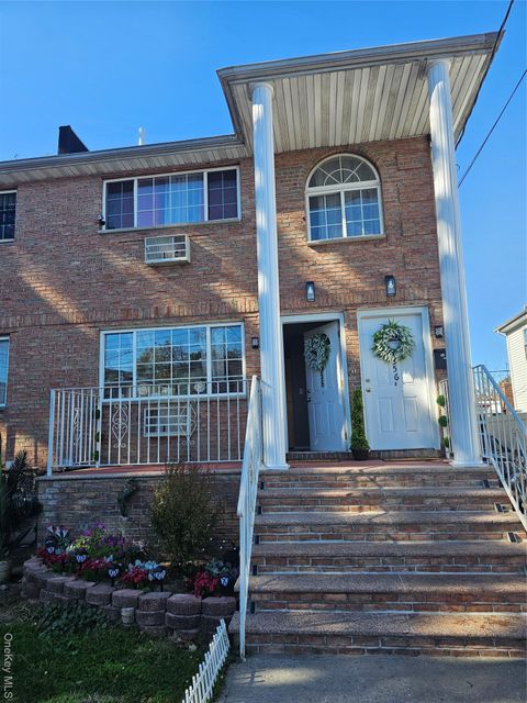 143-56 229th Street Laurelton NY 11413