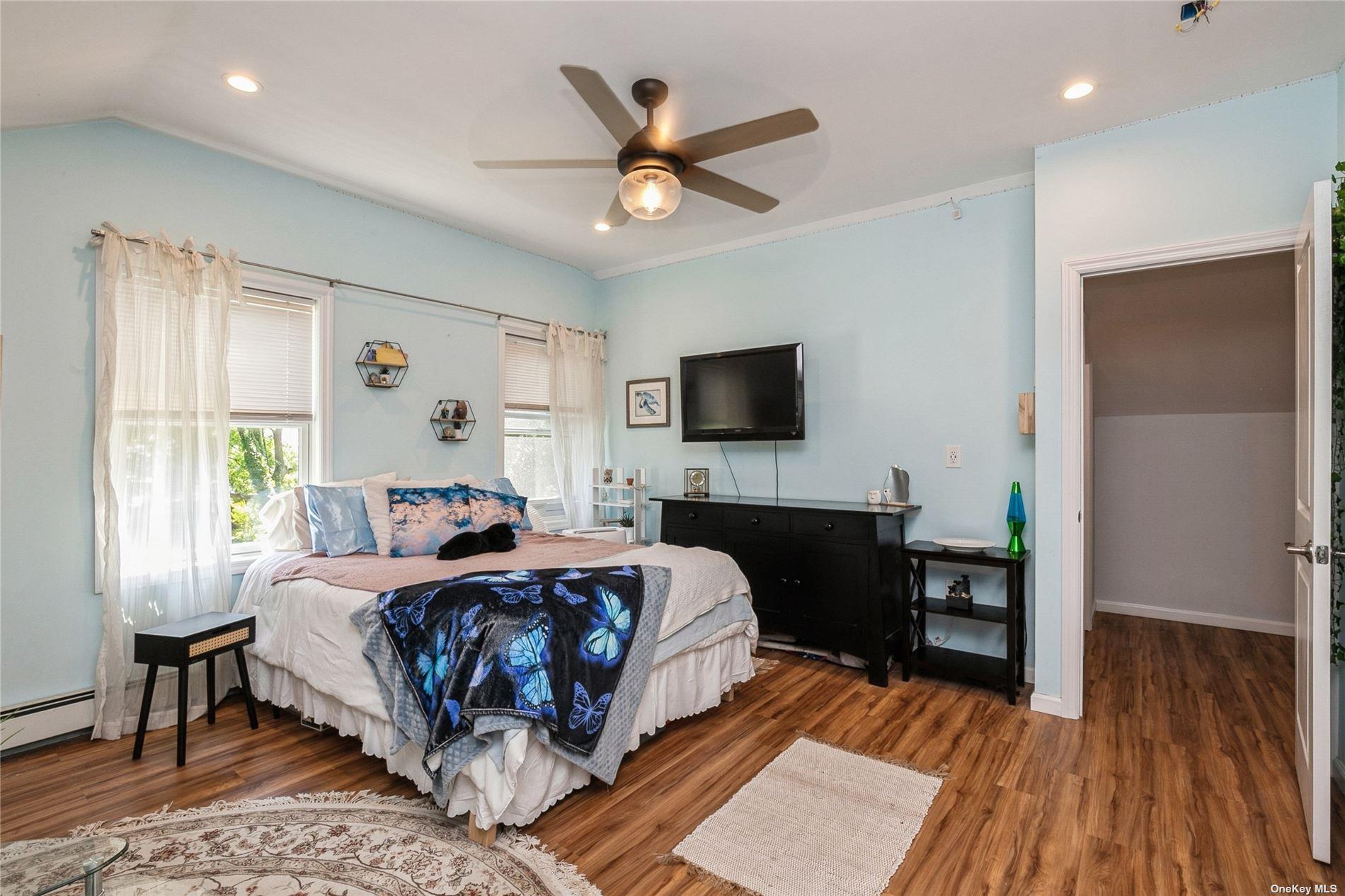 348 Indian Head Road, Commack, New York image 27