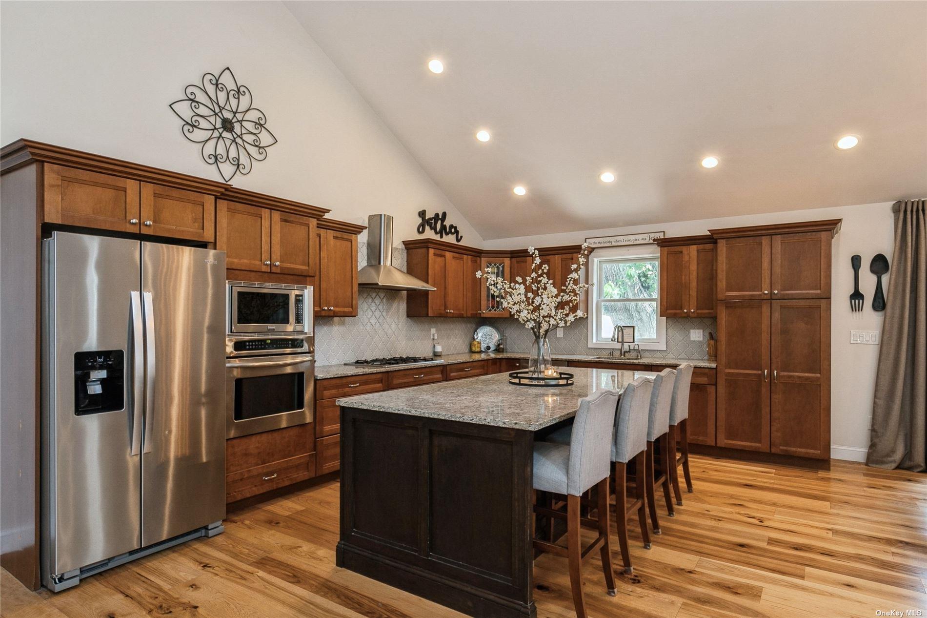348 Indian Head Road, Commack, New York image 7
