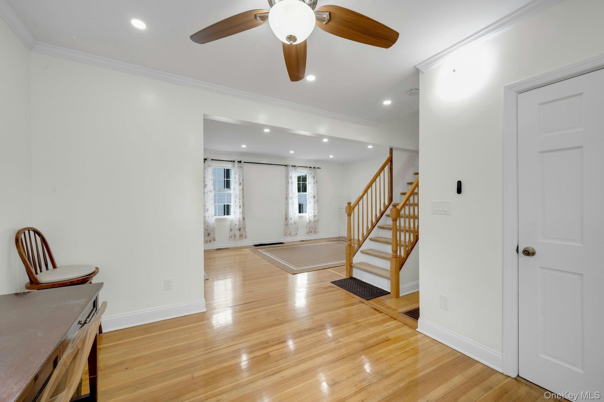 Mamaroneck, New York 10543, United States, 3 Bedrooms Bedrooms, ,3 BathroomsBathrooms,Residential,Active,210939