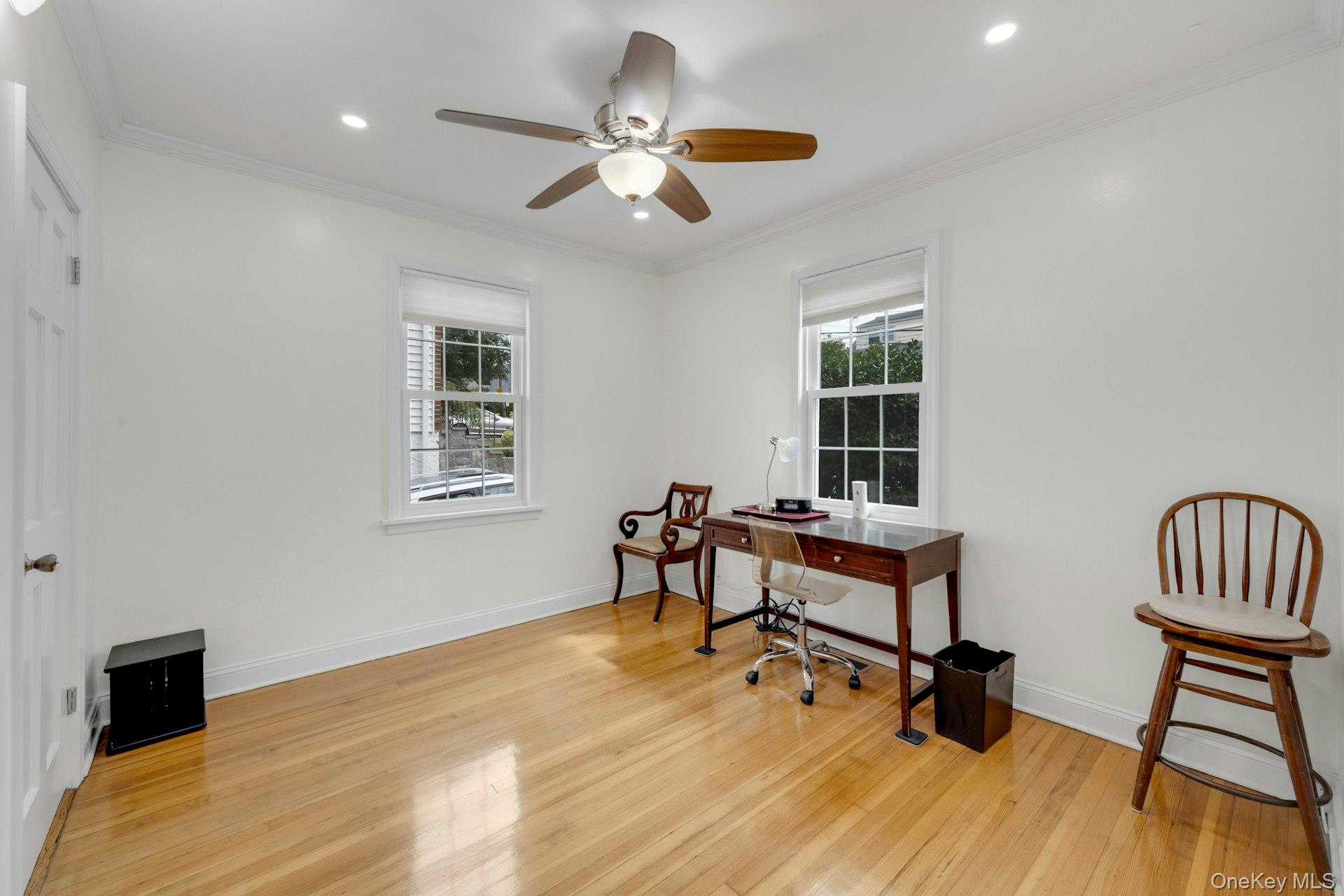 Mamaroneck, New York 10543, United States, 3 Bedrooms Bedrooms, ,3 BathroomsBathrooms,Residential,Active,210939