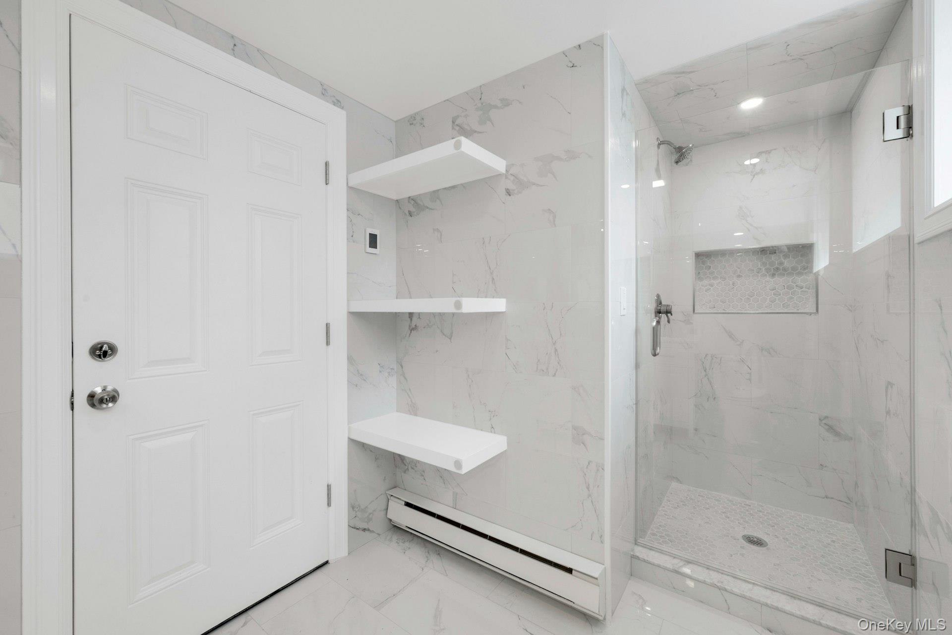 Mamaroneck, New York 10543, United States, 3 Bedrooms Bedrooms, ,3 BathroomsBathrooms,Residential,Active,210939