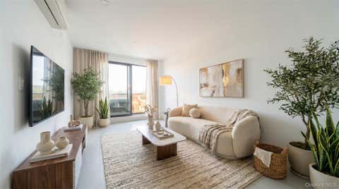 Condo For Sale - 14610 35 Avenue #4B<br/> Flushing, NY 11354