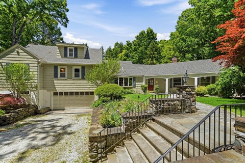 Homes For Sale - 690 Croton Heights Road<br/> Westchester County, Yorktown Heights, NY 10598