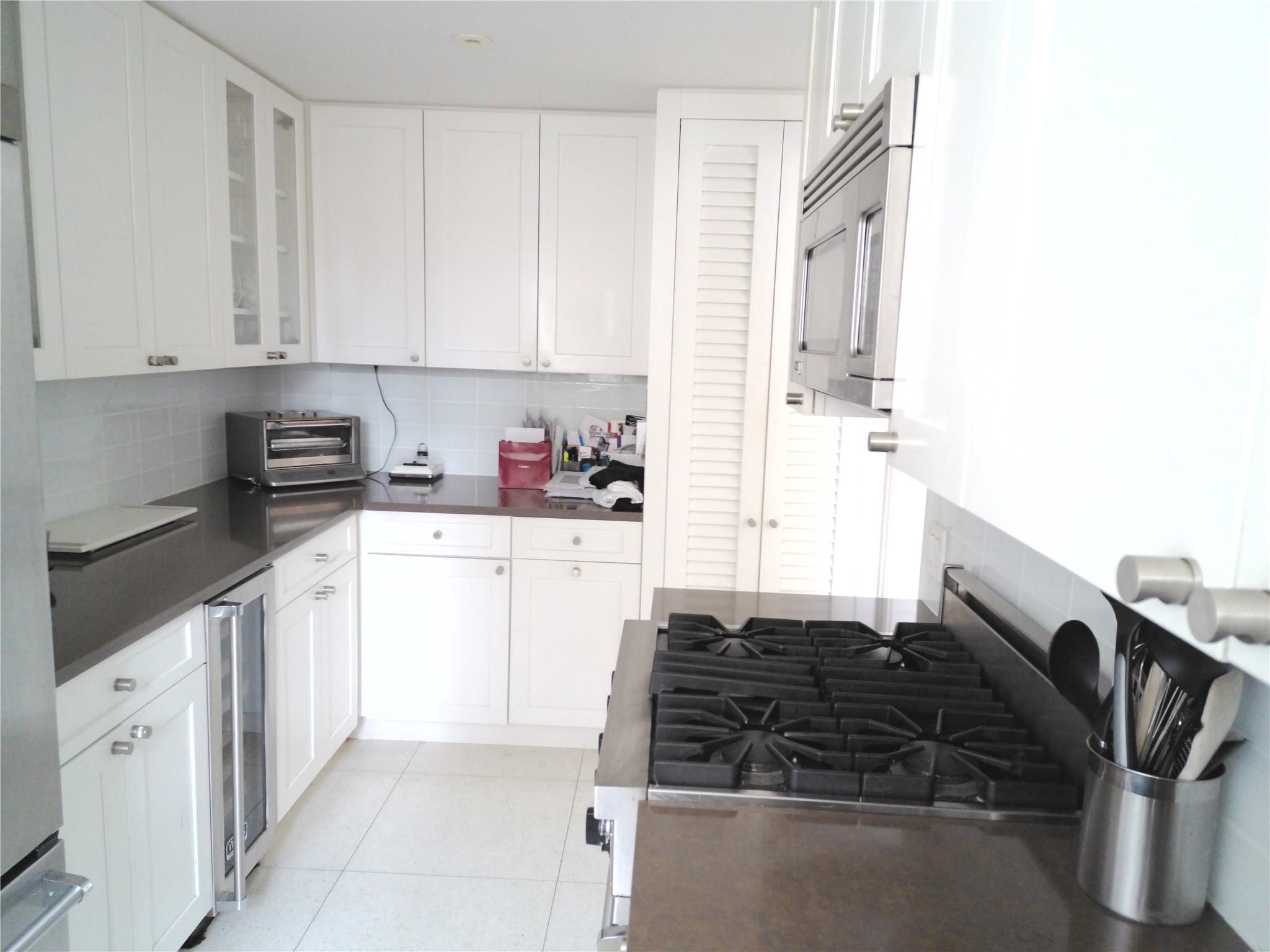 200 E 66th Street B1503