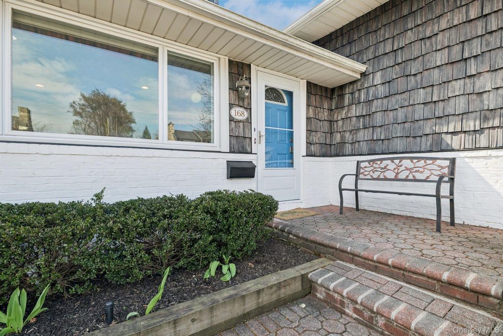 Photo of 168 Glenmore Street, East Williston, NY 11596 (MLS # 963936)