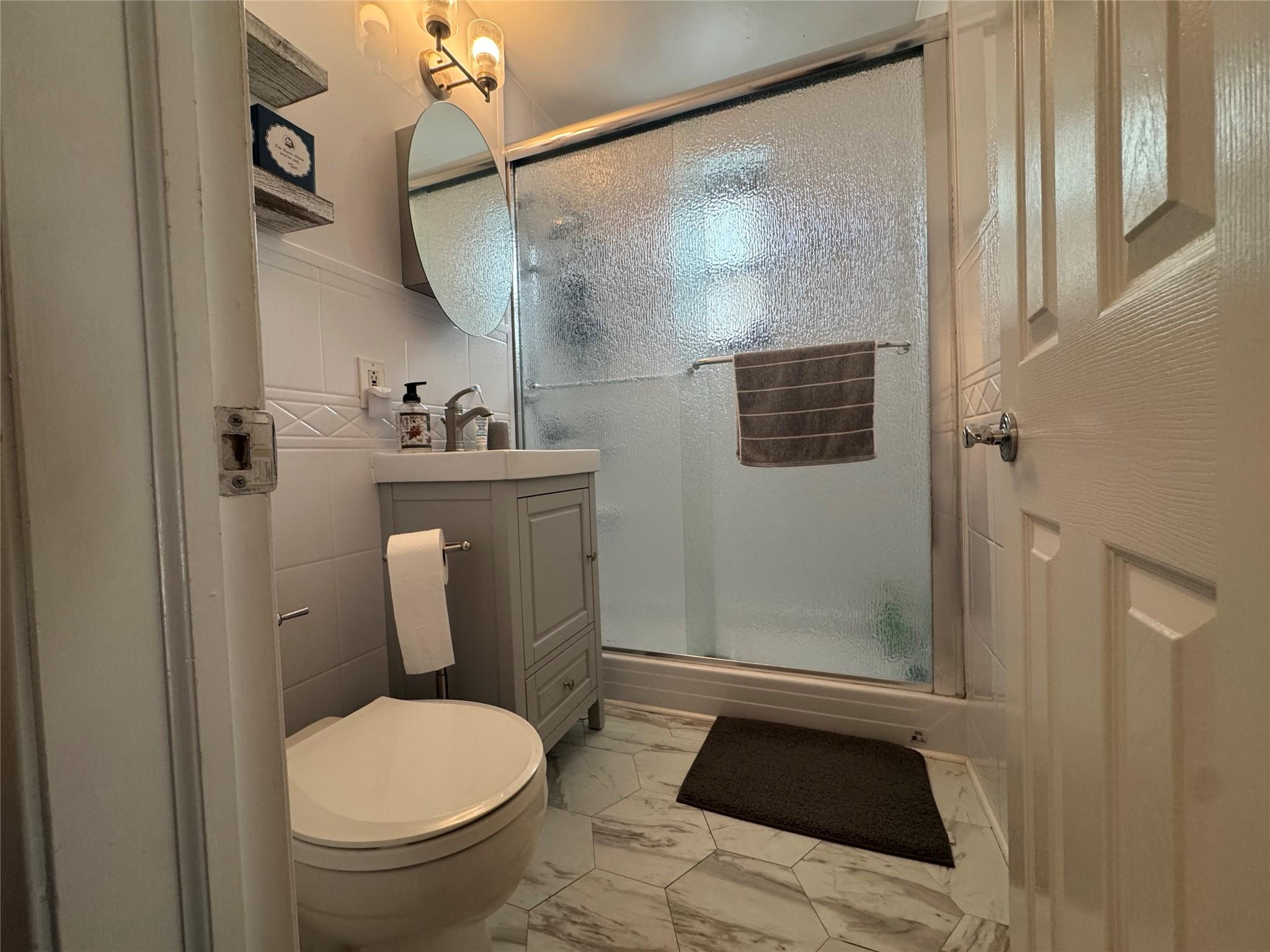 73-11 210th Street #1O, New York, New York image 7