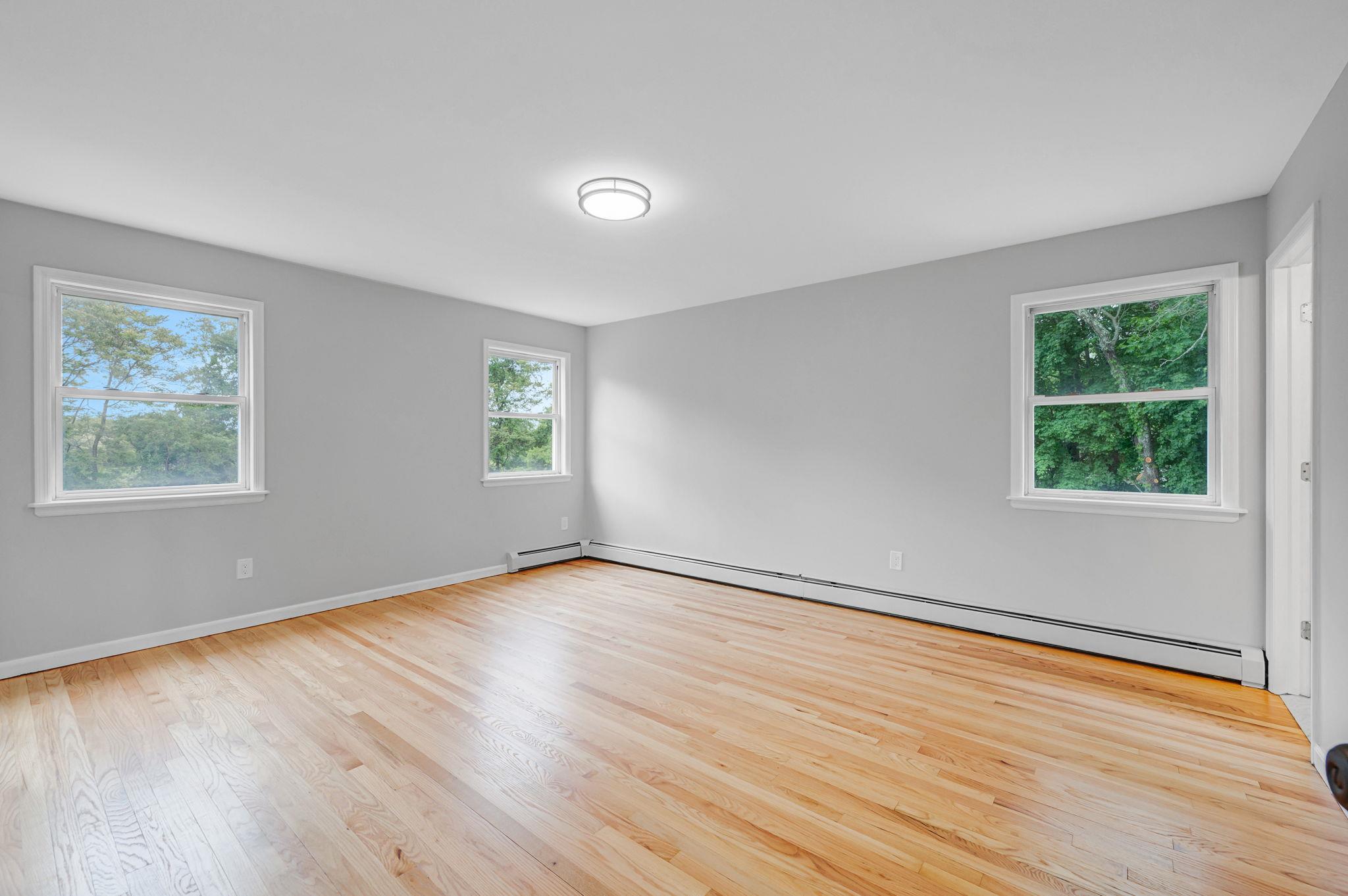 18-1 Locust Drive, Bay Shore, New York image 18