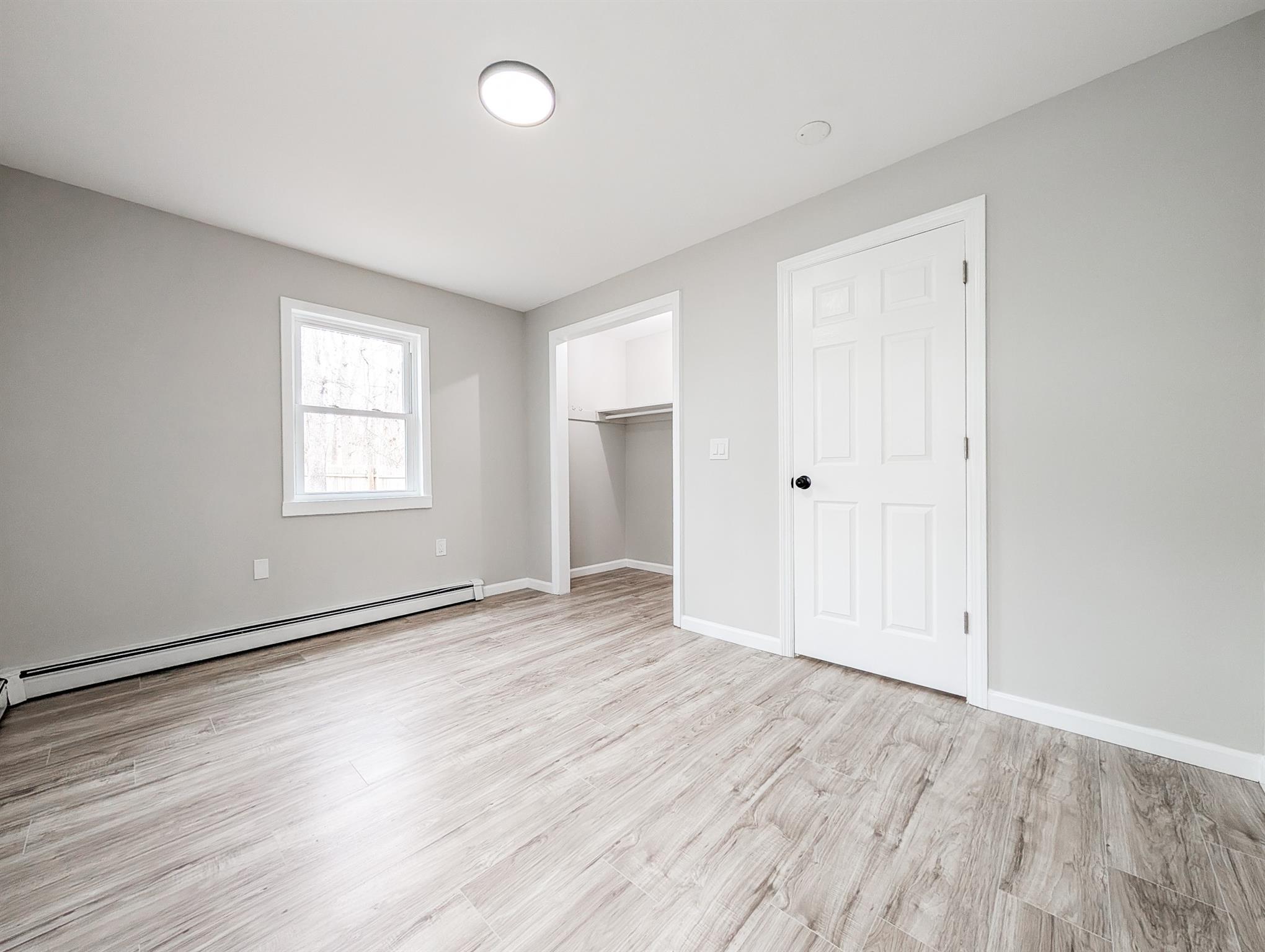 5 Vine Road, Mastic Beach, New York image 6
