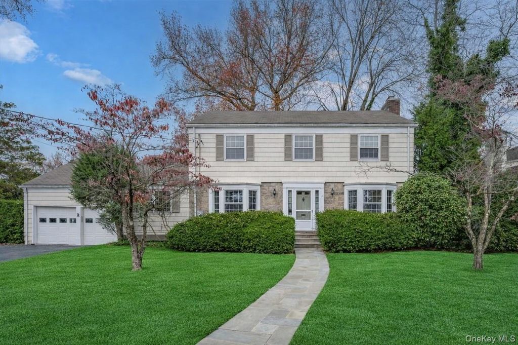 Photo of 2 Homer Avenue, Larchmont, NY 10538 (MLS # 949955)