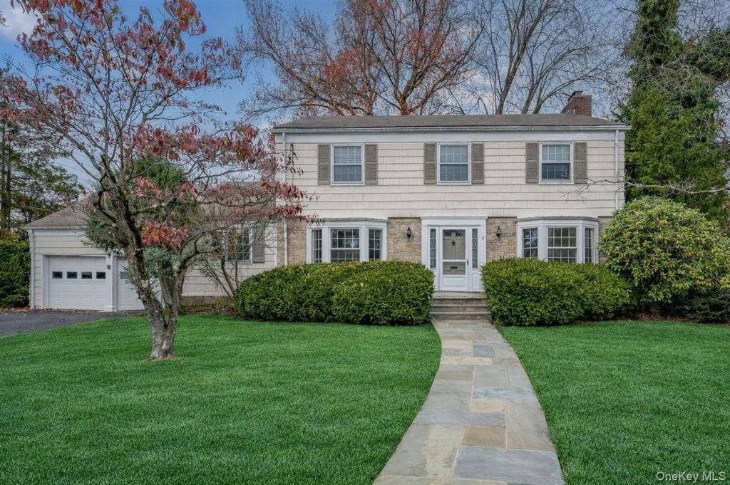 Photo of 2 Homer Avenue, Larchmont, NY 10538 (MLS # 949955)