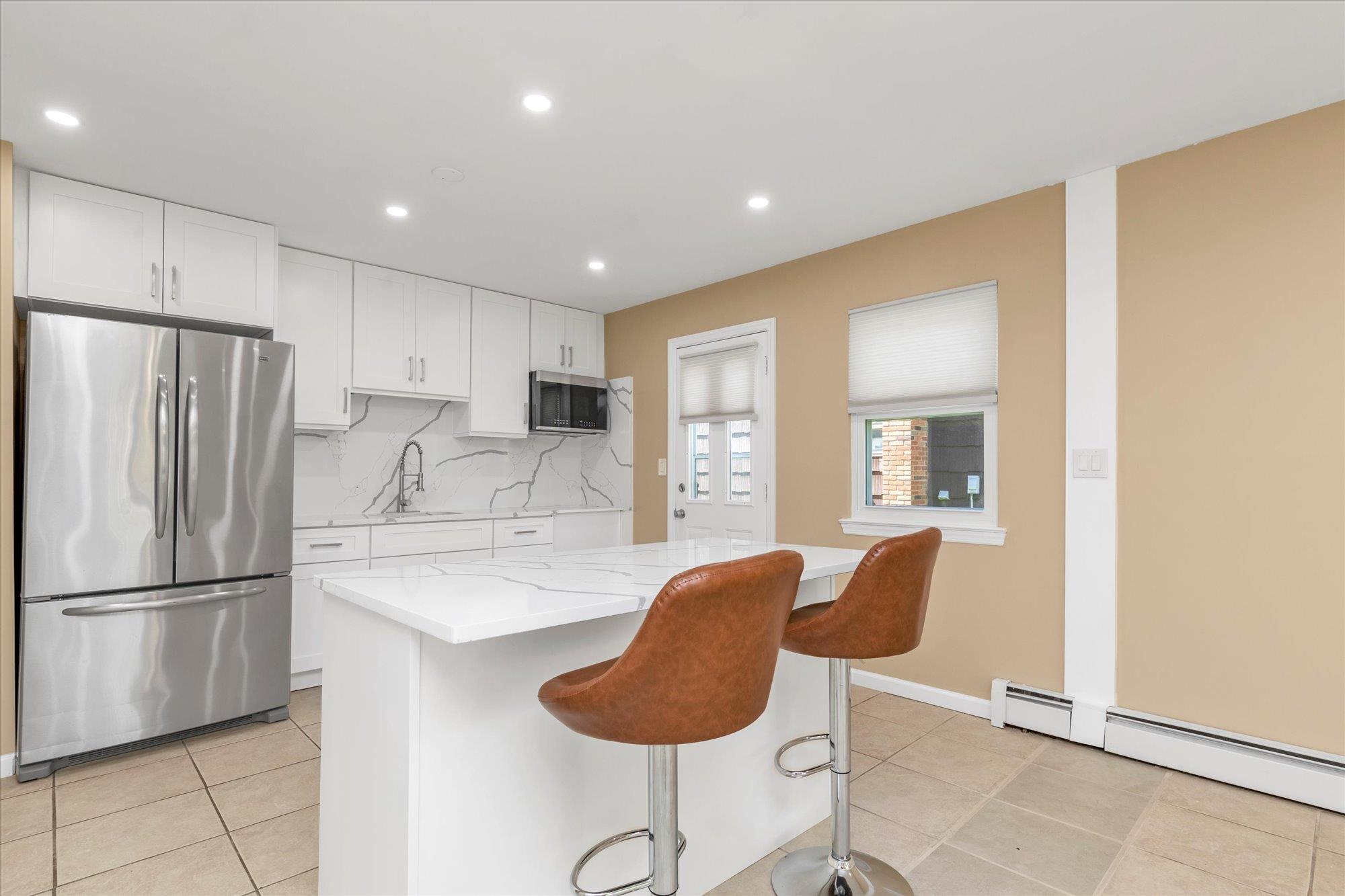 69 Woodward Street, Roslyn Heights, New York image 32