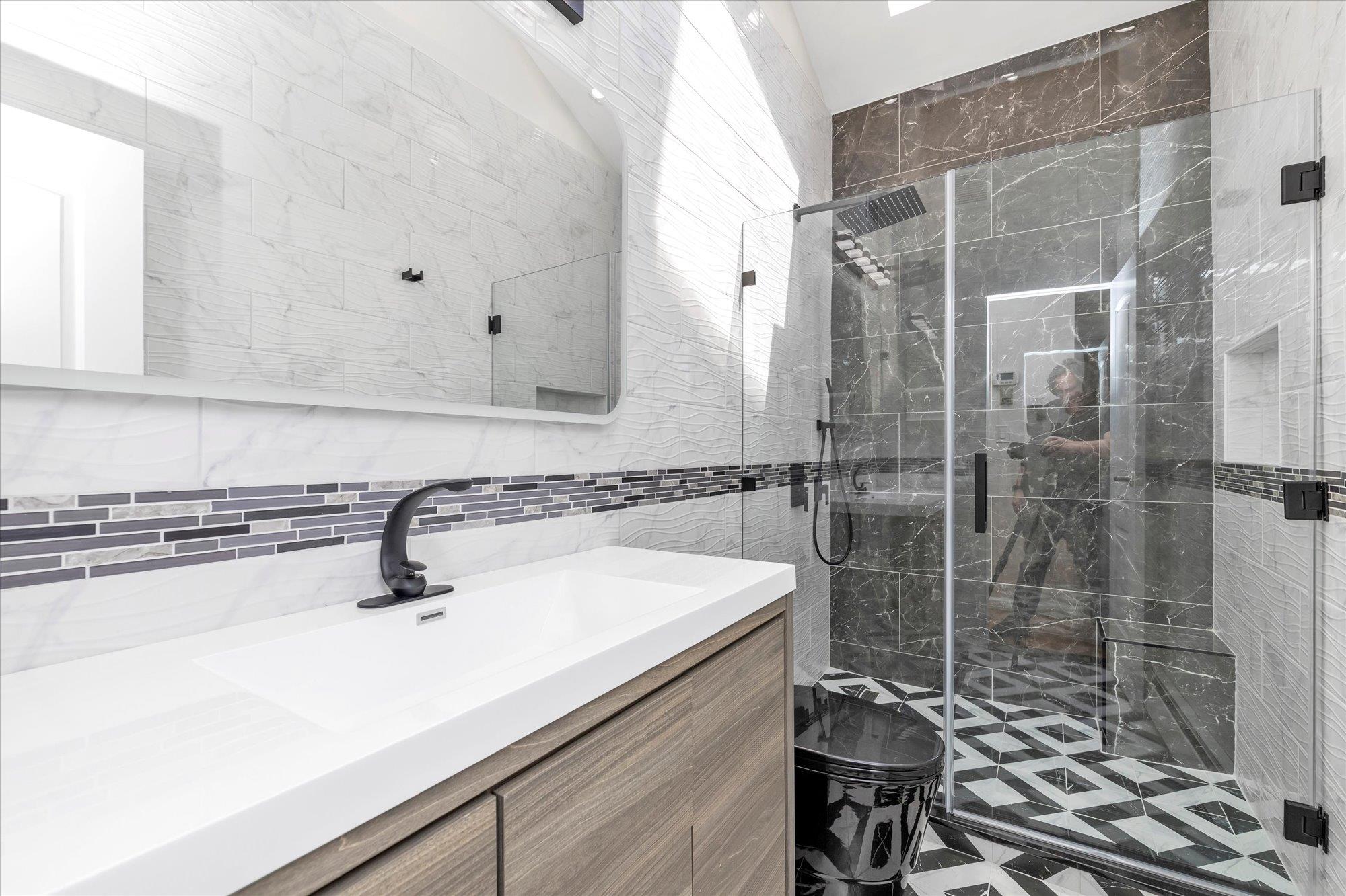 69 Woodward Street, Roslyn Heights, New York image 18