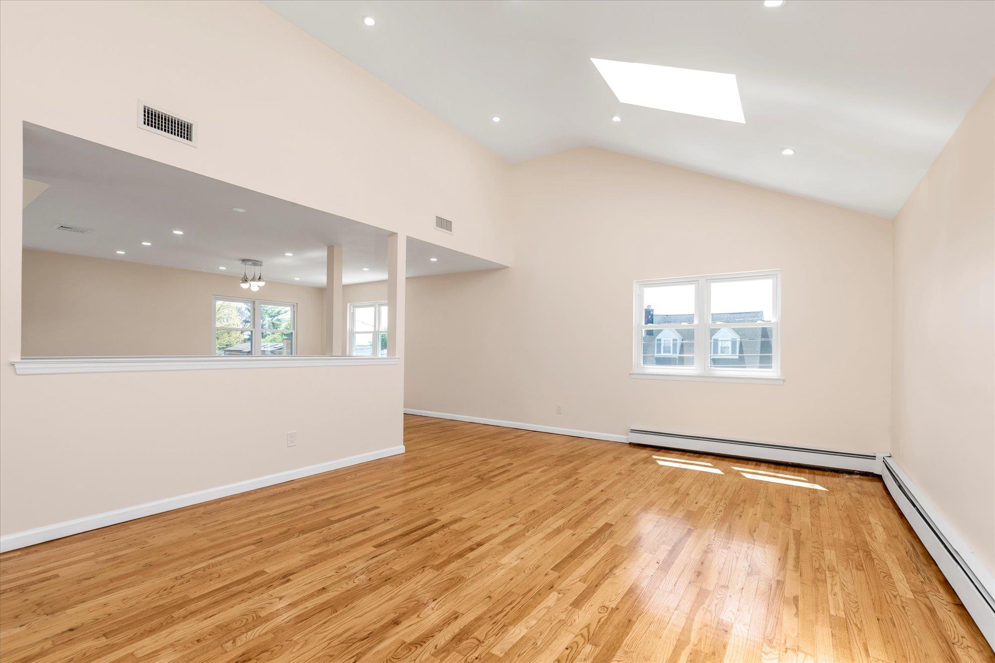 69 Woodward Street
