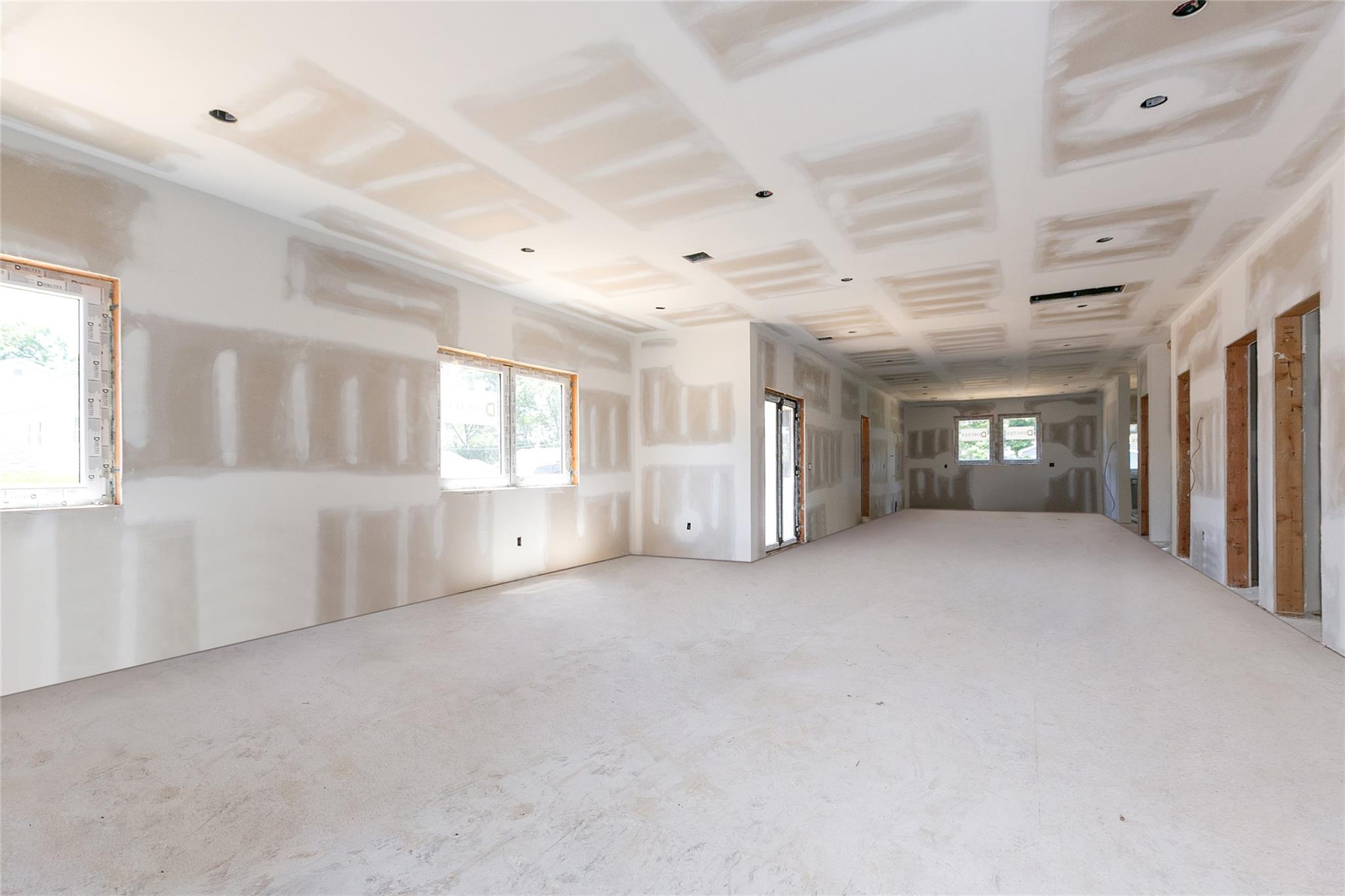 West Babylon, New York 11704, United States, 6 Bedrooms Bedrooms, ,5 BathroomsBathrooms,Residential,Active,15800