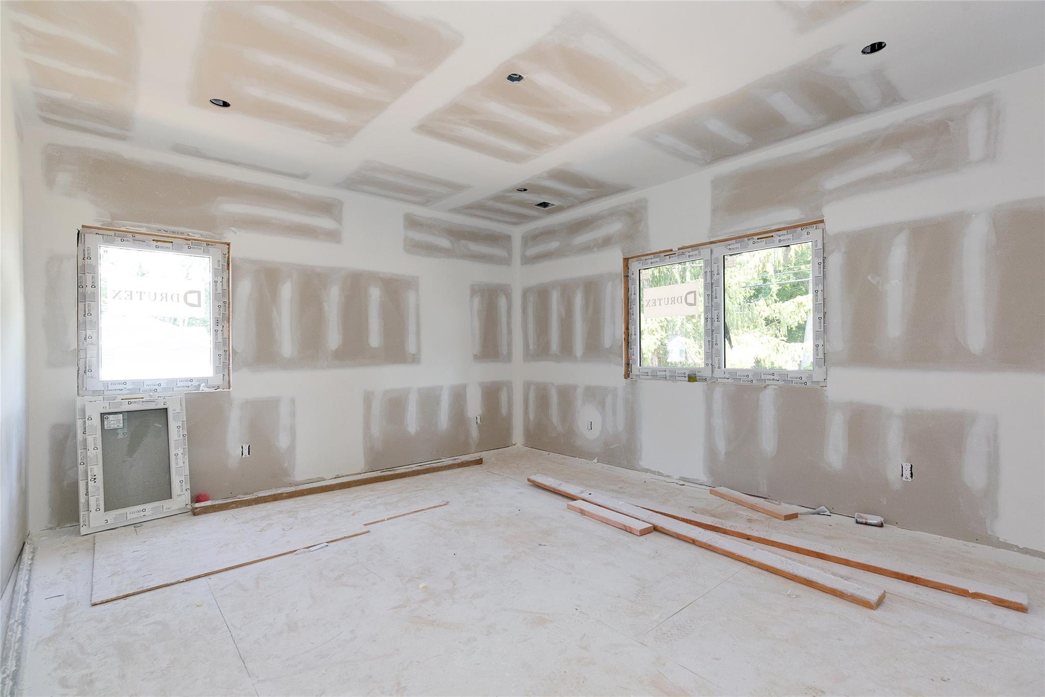 West Babylon, New York 11704, United States, 6 Bedrooms Bedrooms, ,5 BathroomsBathrooms,Residential,Active,15800