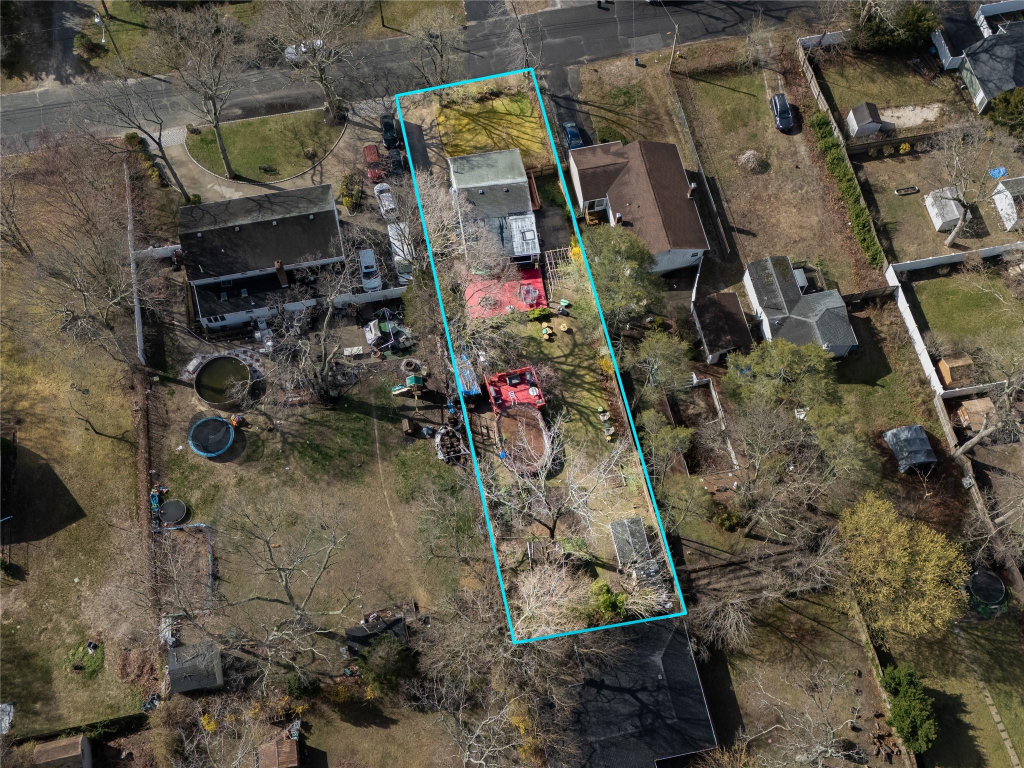 55 Inwood Avenue, Selden, New York image 32