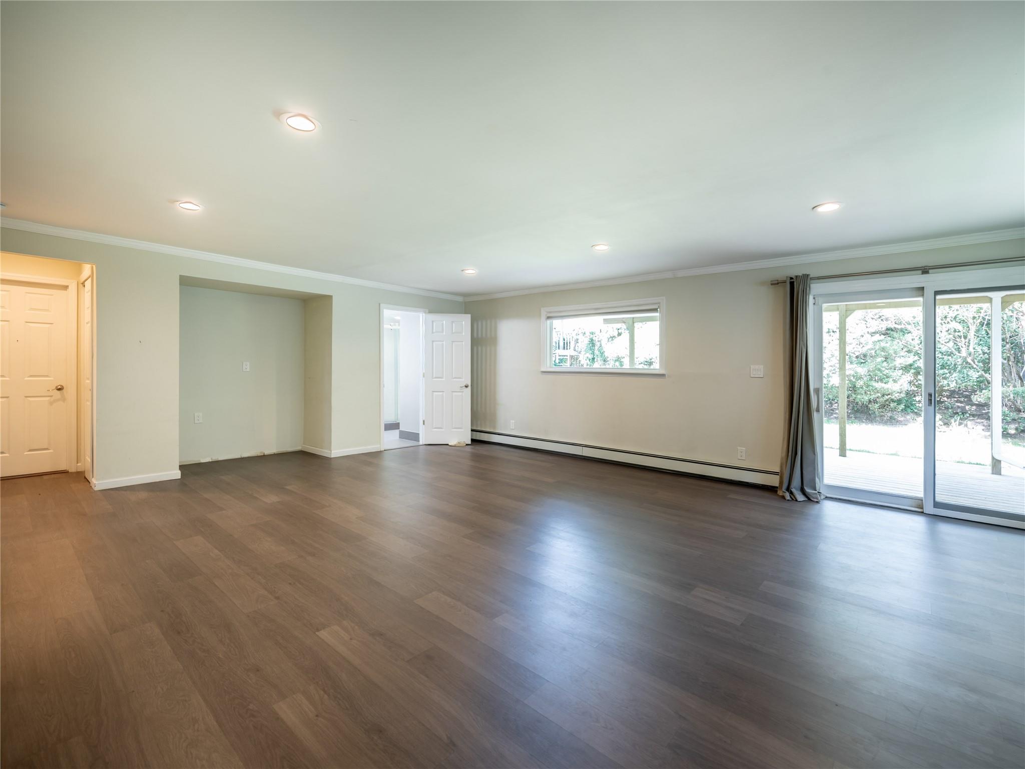 22 Heathcote Drive, Albertson, New York image 18